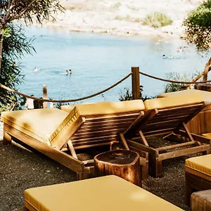 https://villa-sirena-blue.protaras-cy-hotels.com